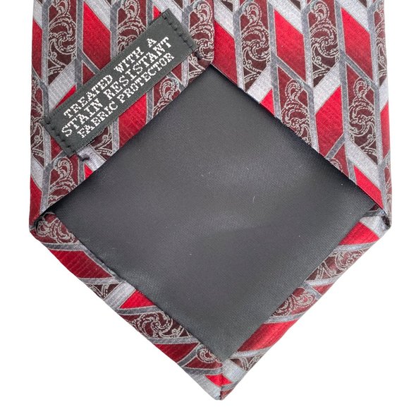 Geoffrey Beene Long Mens Silk Necktie Stain Resistant Fabric 66in - Picture 7 of 8